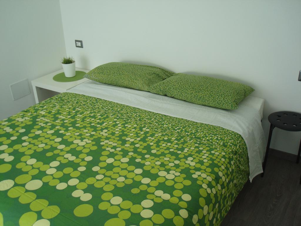 Bed &